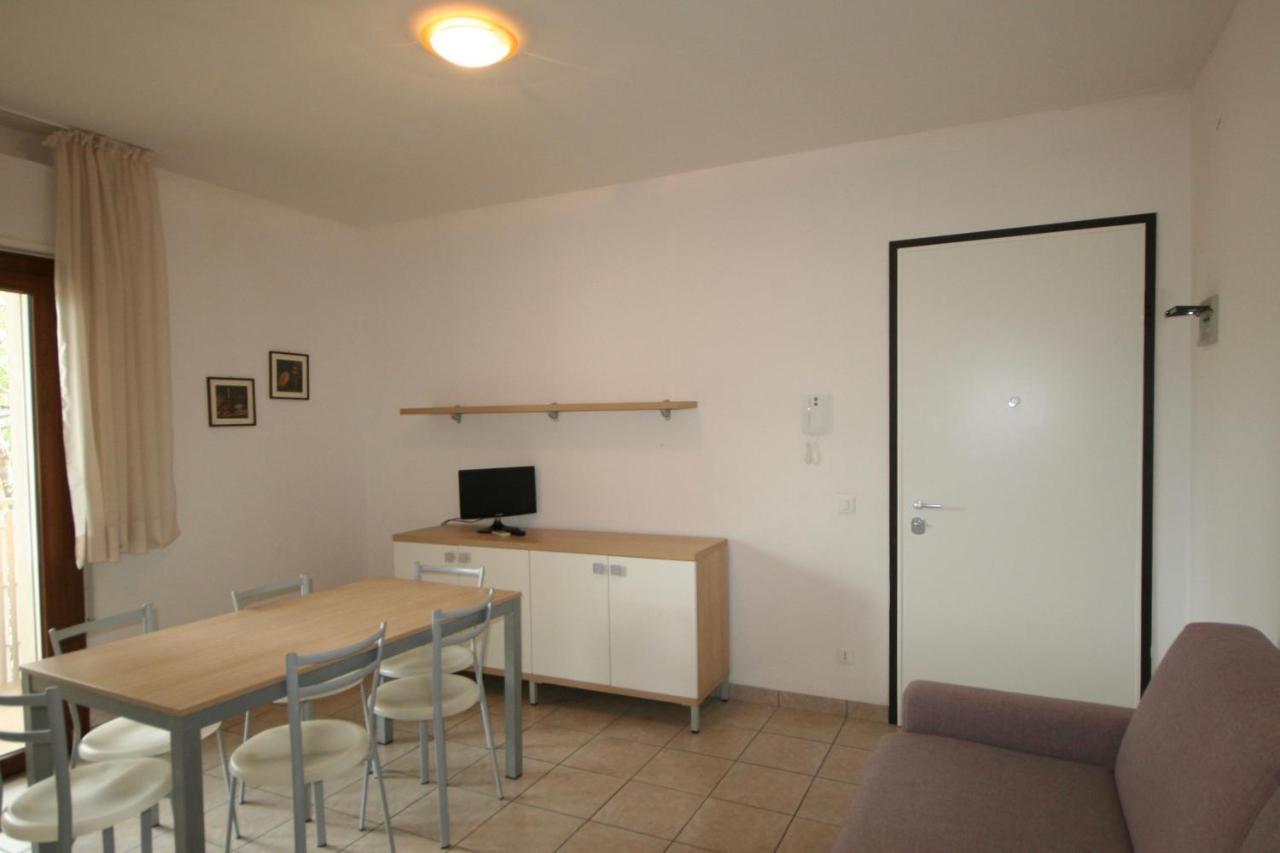Ba- Tintoretto Apartments - Lignano Sabbiadoro Luaran gambar
