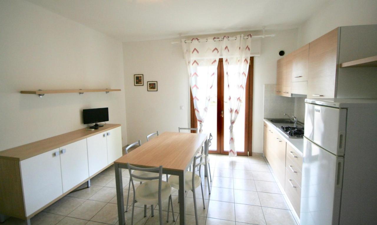 Ba- Tintoretto Apartments - Lignano Sabbiadoro Luaran gambar